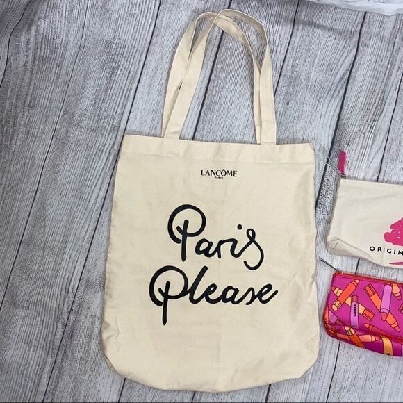 Lancôme Paris canvas tote, makeup bags, sleep mask - Picture 2 of 7